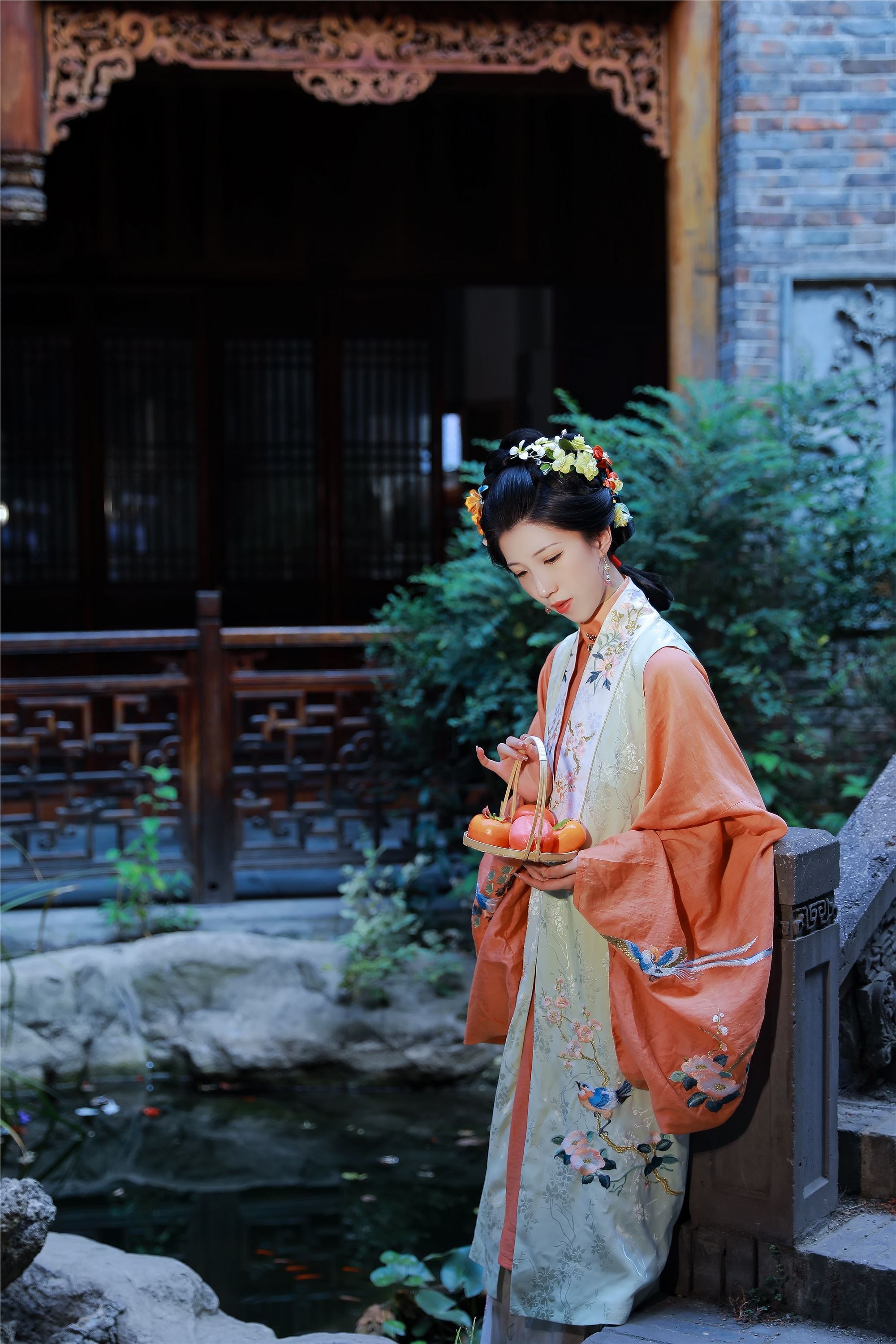 YITUYU艺图语 2025.01.01 如梦令 别秋月